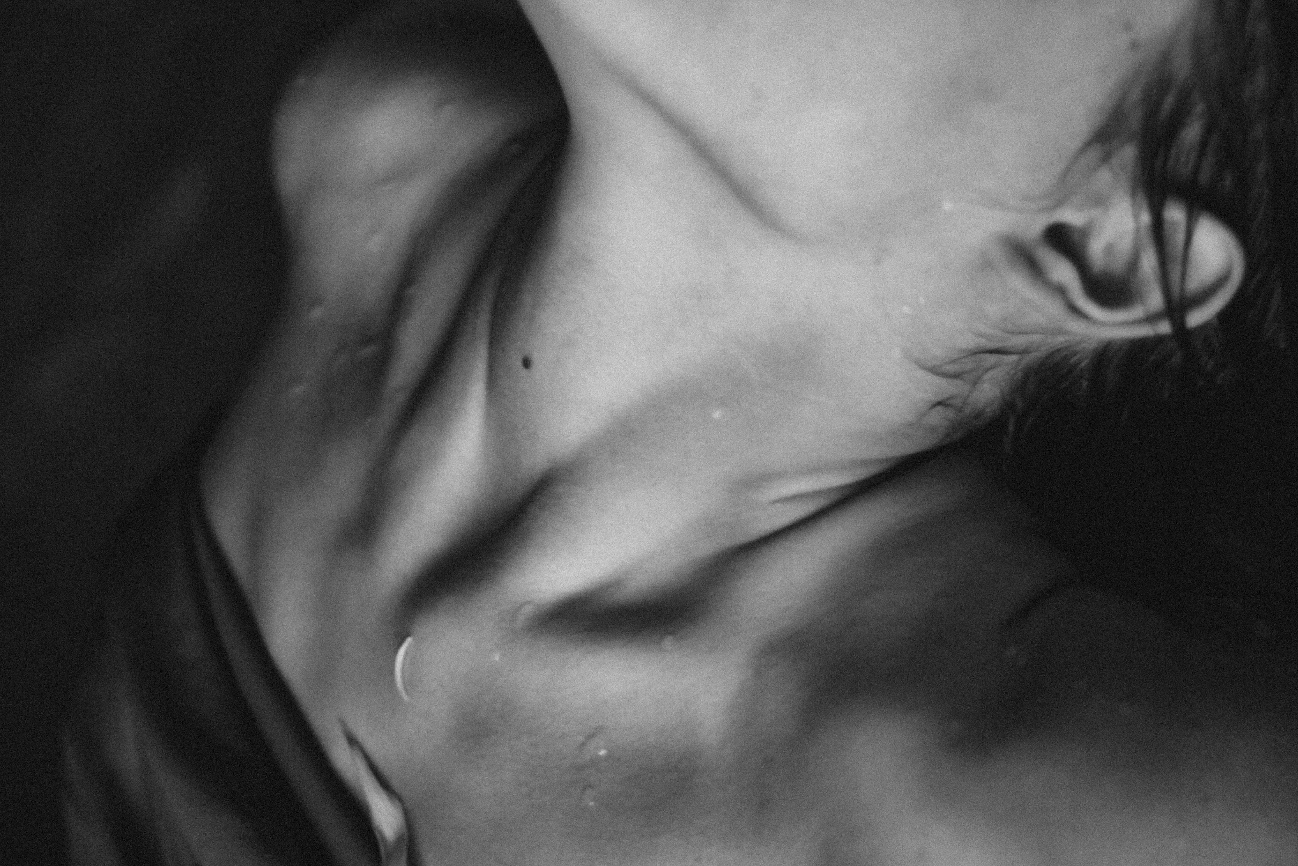 How to Make a Woman Squirt: 5-Step Guide from Foreplay to G-Spot Stimulation