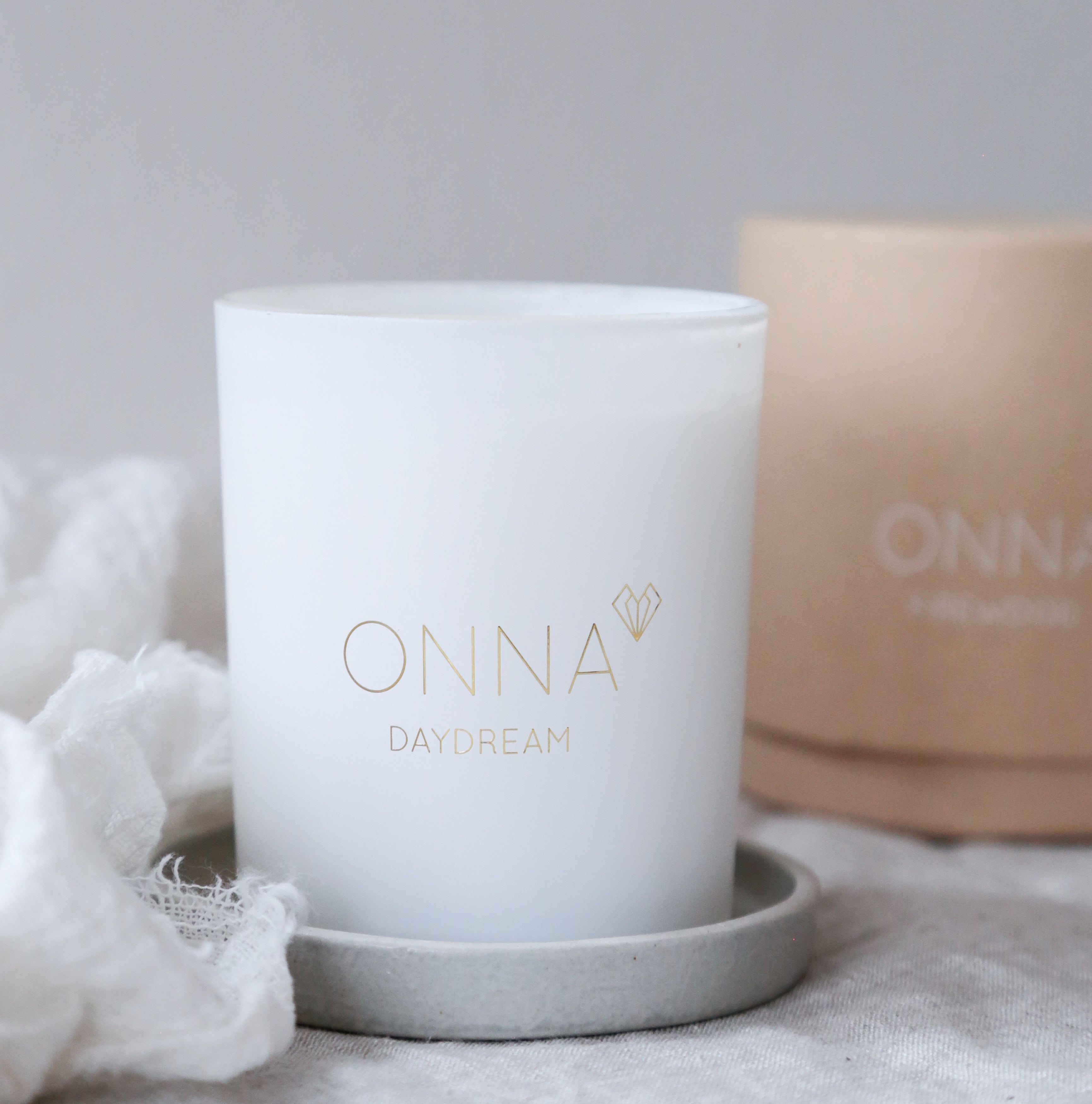 ONNA DAYDREAM CANDLE - ONNA