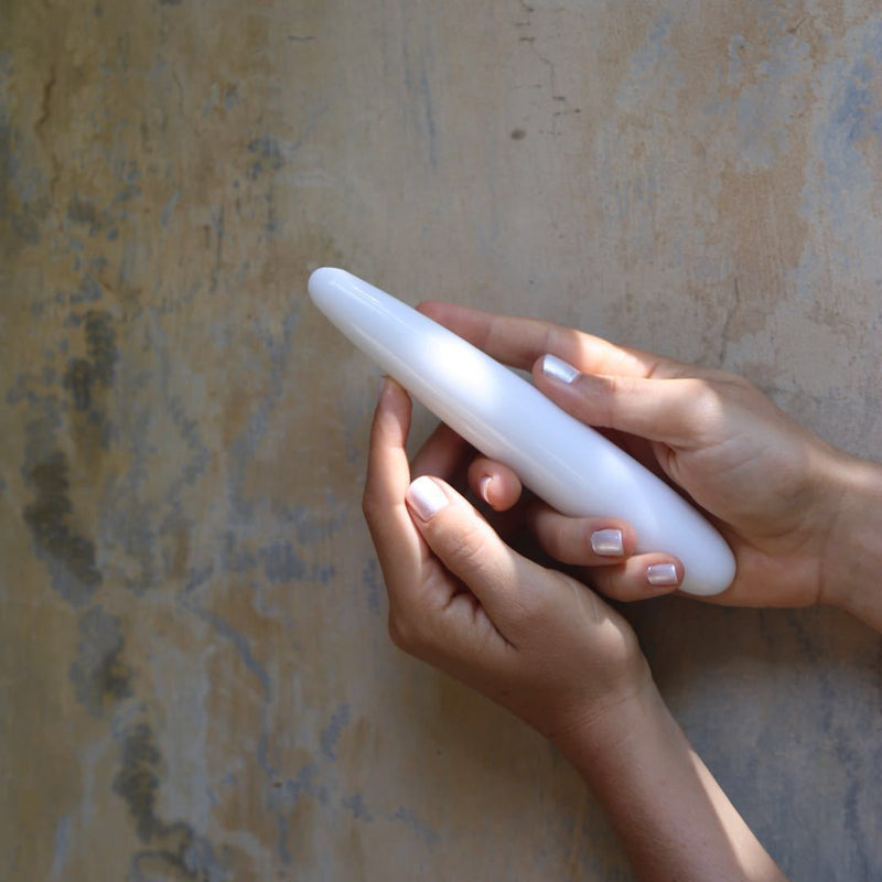 ONNA MOON POINT massage wand - ONNA