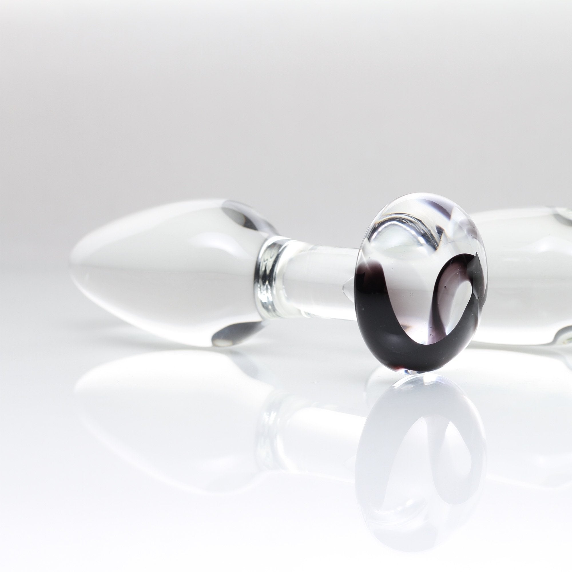 ONNA BONBON BLACK glass butt plug